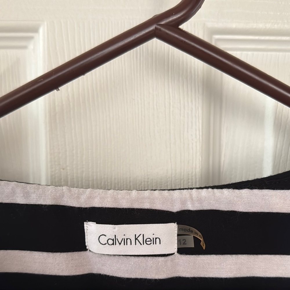 Calvin Klein Black and White T-Shirt Dress - Picture 2 of 3